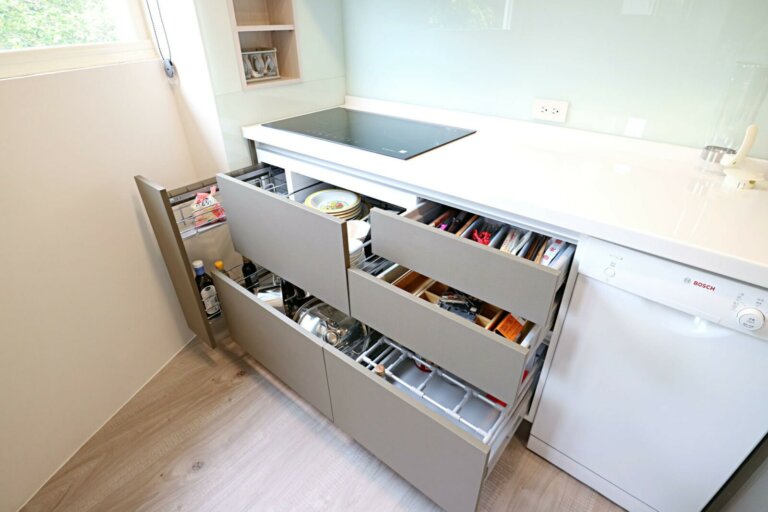 CASE CASE